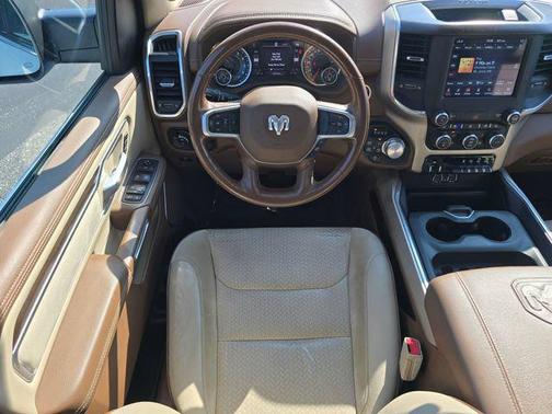 Bright White Clearcoat 2021 RAM 1500 Laramie