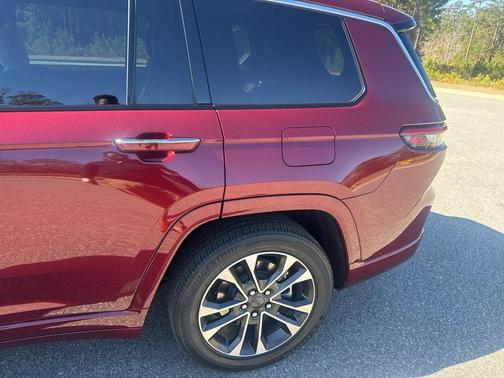 2023 Jeep Grand Cherokee L Overland