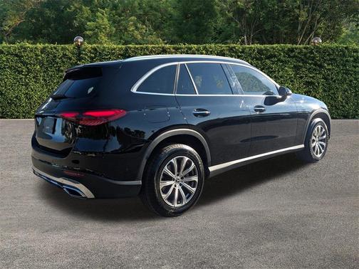 2024 Mercedes-Benz GLC 300 Base