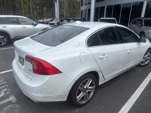2015 Volvo S60 T5 Premier