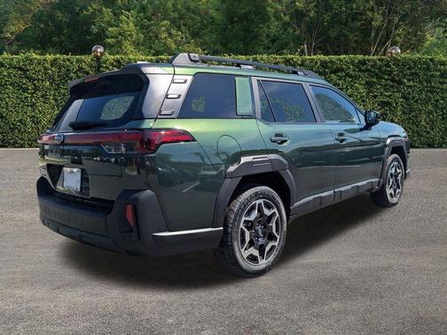 Deep Emerald Green 2026 Subaru Outback Touring