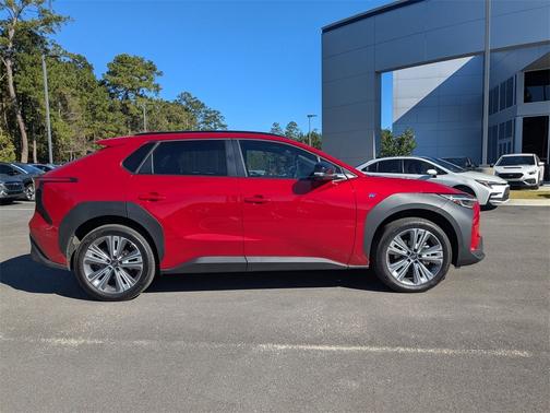 2025 Subaru Solterra Limited