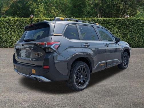 Magnetite Gray Metallic 2026 Subaru Forester Wilderness