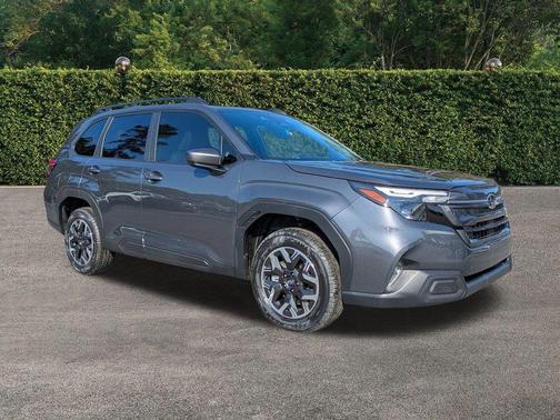 Magnetite Gray Metallic 2026 Subaru Forester Premium
