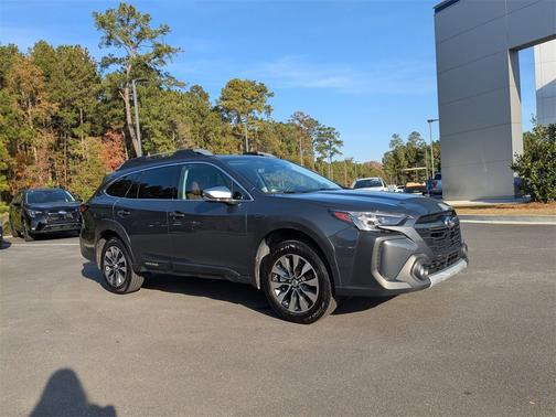 2023 Subaru Outback Touring