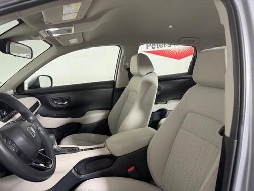 Lunar Silver Metallic 2024 Honda HR-V