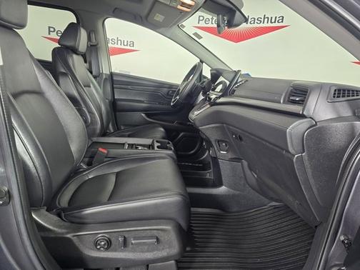2023 Honda Odyssey 
