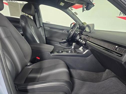 Sonic Gray Pearl 2024 Honda Civic