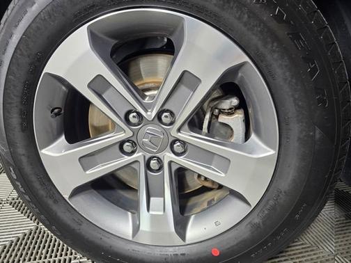 Crystal Black Pearl 2024 Honda Pilot