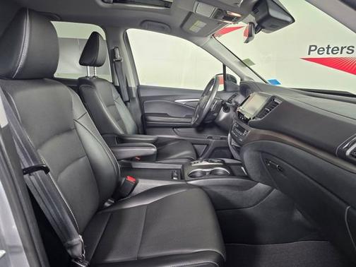 Lunar Silver Metallic 2021 Honda Ridgeline