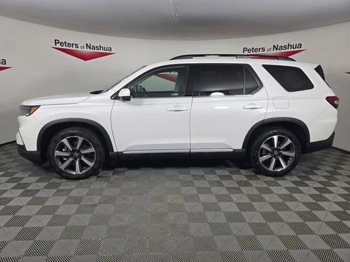 Platinum White Pearl 2023 Honda Pilot
