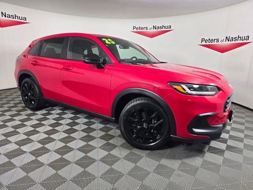 Milano Red 2025 Honda HR-V