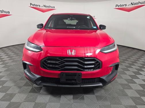 Milano Red 2025 Honda HR-V