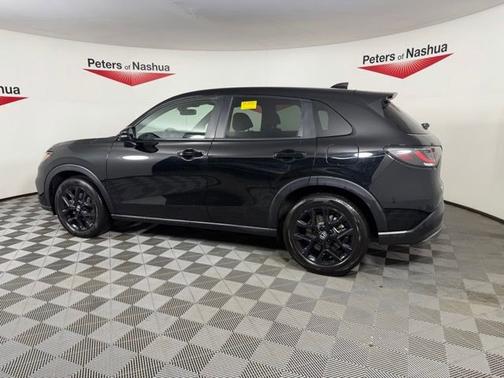 Crystal Black Pearl 2025 Honda HR-V