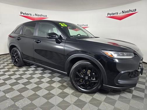 Crystal Black Pearl 2025 Honda HR-V