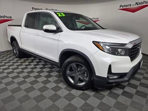 Platinum White Pearl 2023 Honda Ridgeline