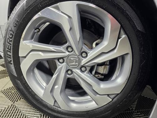 Lunar Silver Metallic 2020 Honda Accord