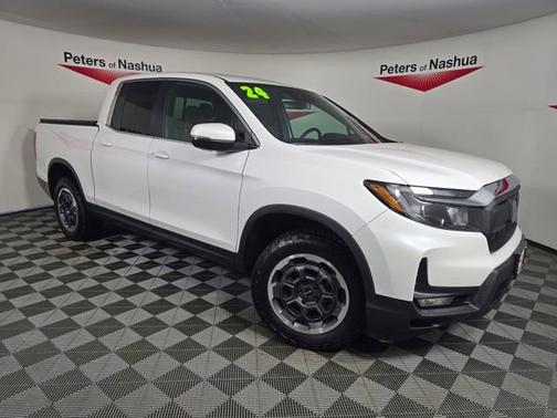 Platinum White Pearl 2024 Honda Ridgeline