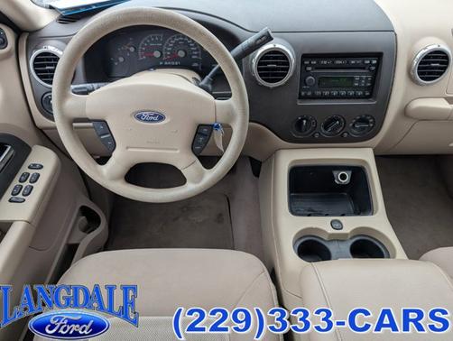 2004 Ford Expedition XLT