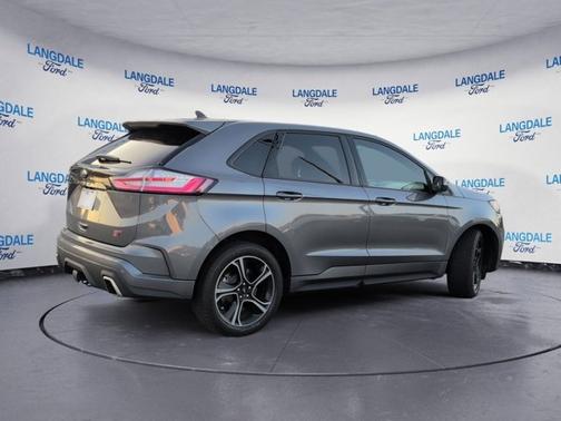 2021 Ford Edge ST