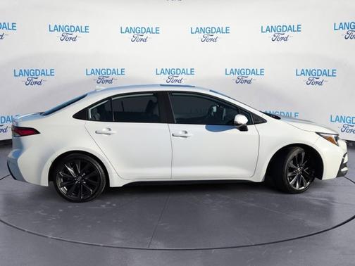 2025 Toyota Corolla SE