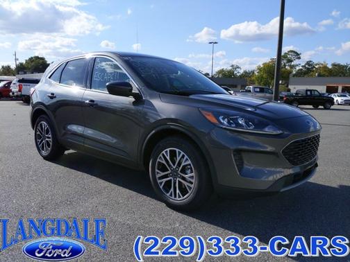 2020 Ford Escape SE