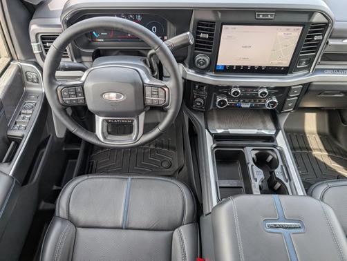 2025 Ford F-350 Platinum