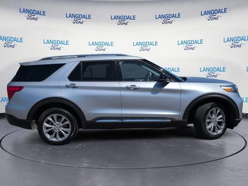Iconic Silver Metallic 2023 Ford Explorer Limited