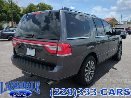 2017 Lincoln Navigator Select
