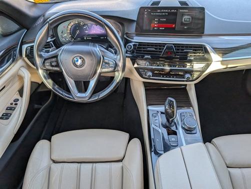2017 BMW 530 i xDrive