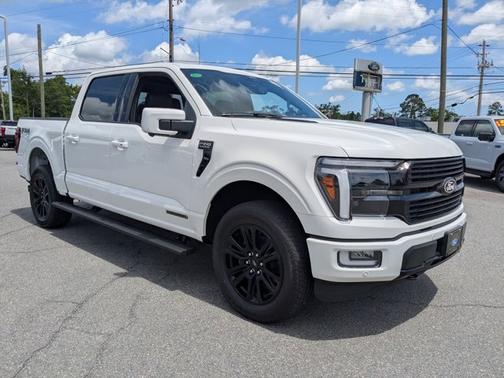2025 Ford F-150 Platinum
