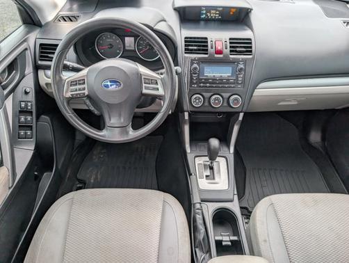 Dark Gray Metallic 2015 Subaru Forester 2.5i