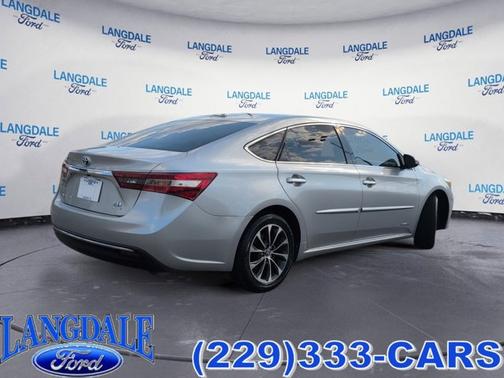 2016 Toyota Avalon Hybrid XLE Premium