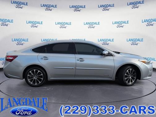 2016 Toyota Avalon Hybrid XLE Premium