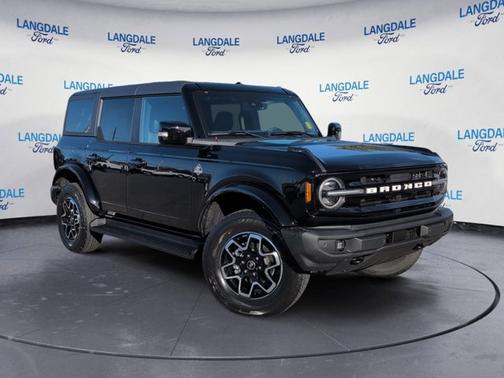 2025 Ford Bronco Outer Banks