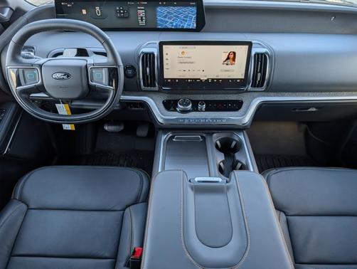 2025 Ford Expedition Tremor