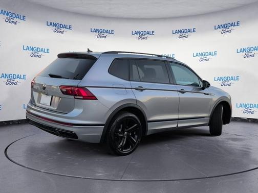 2024 Volkswagen Tiguan SE R-Line Black