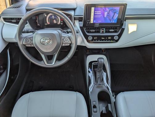 2024 Toyota Corolla Hatchback XSE