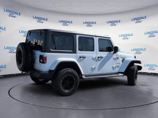 2020 Jeep Wrangler Unlimited Sahara