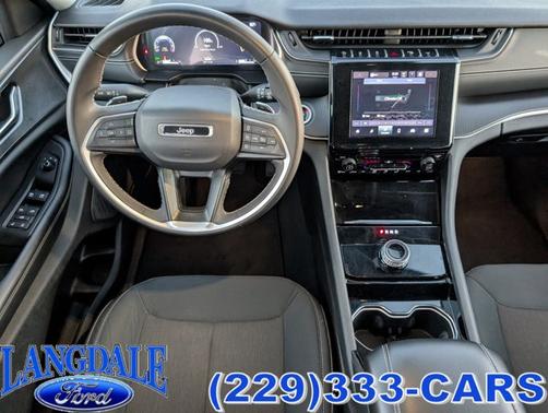 2023 Jeep Grand Cherokee L Laredo