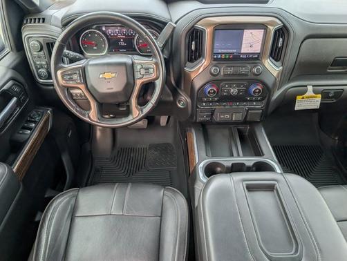 Summit White 2022 Chevrolet Silverado 2500 High Country