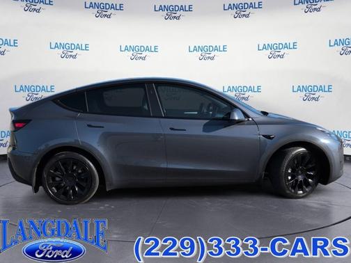 2023 Tesla Model Y Long Range