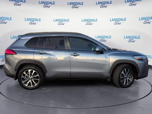 2023 Toyota Corolla Cross XLE