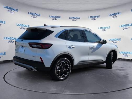 2026 Ford Escape Platinum