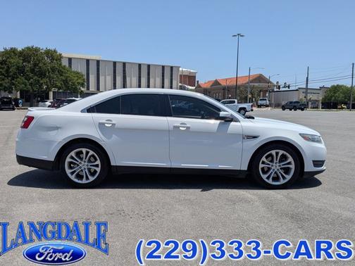 2013 Ford Taurus SEL