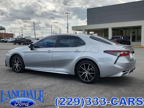 2021 Toyota Camry SE