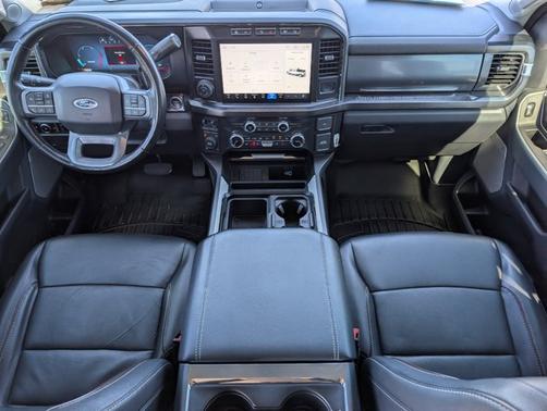 2023 Ford F-250 LARIAT