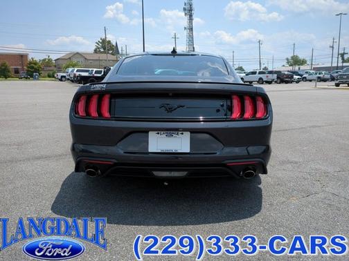 2022 Ford Mustang EcoBoost