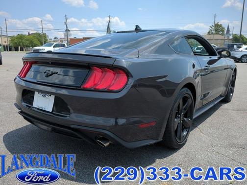 2022 Ford Mustang EcoBoost