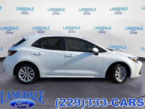 2024 Toyota Corolla Hatchback SE